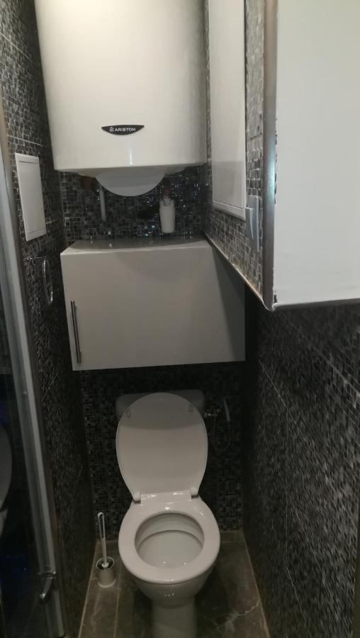 Studette Avec Spa & Jacuzzi Sete Bagian luar foto